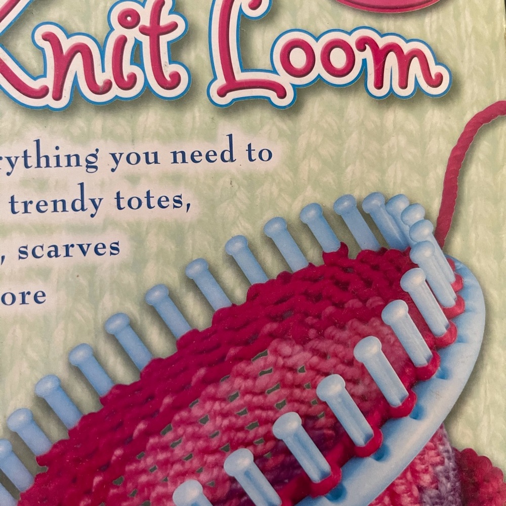 Quick Knit Loom - Picture 3 of 4